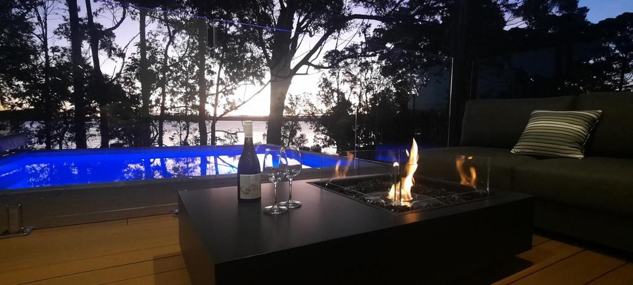 Luxury By The Basin Hotel Sanctuary Point Esterno foto