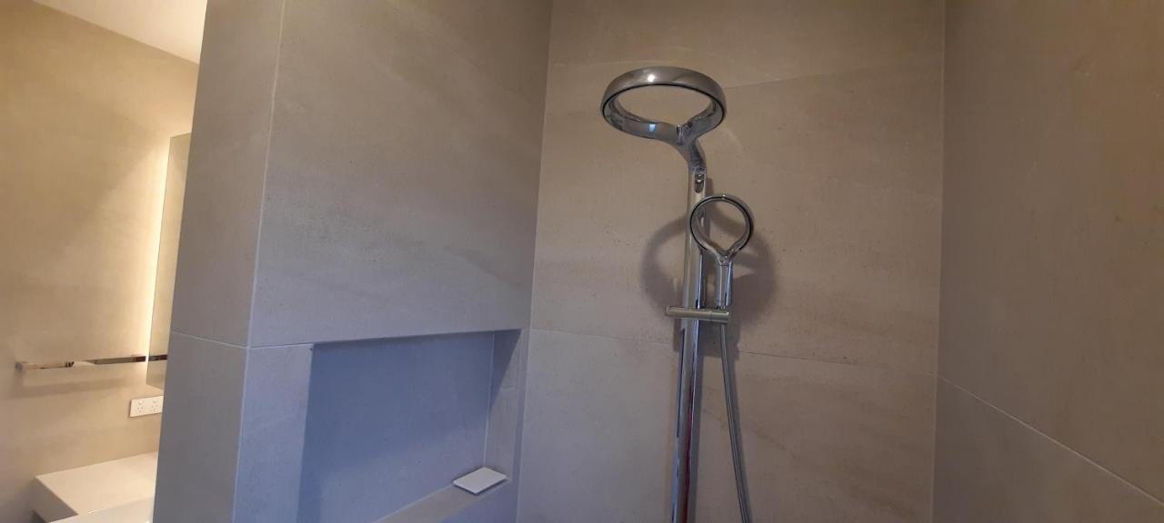 Luxury By The Basin Hotel Sanctuary Point Esterno foto